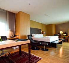 Maduzi Hotel Bangkok